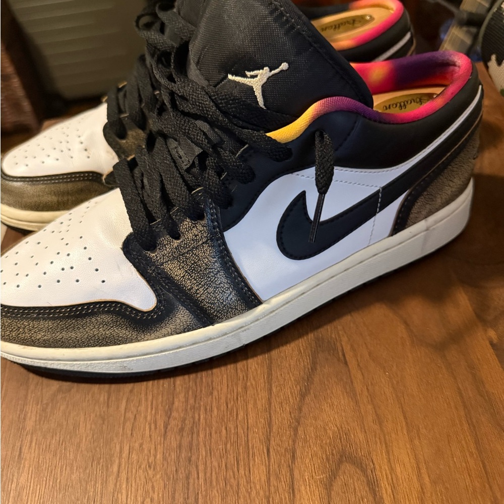 Jordan 1 Black and White Low